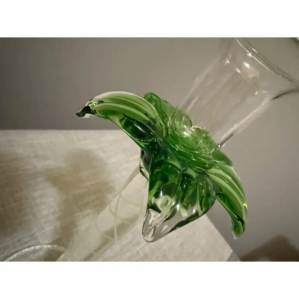 🌿 Vintage Art Glass Candlestick Green Leaf Collar Twisted Stem 10